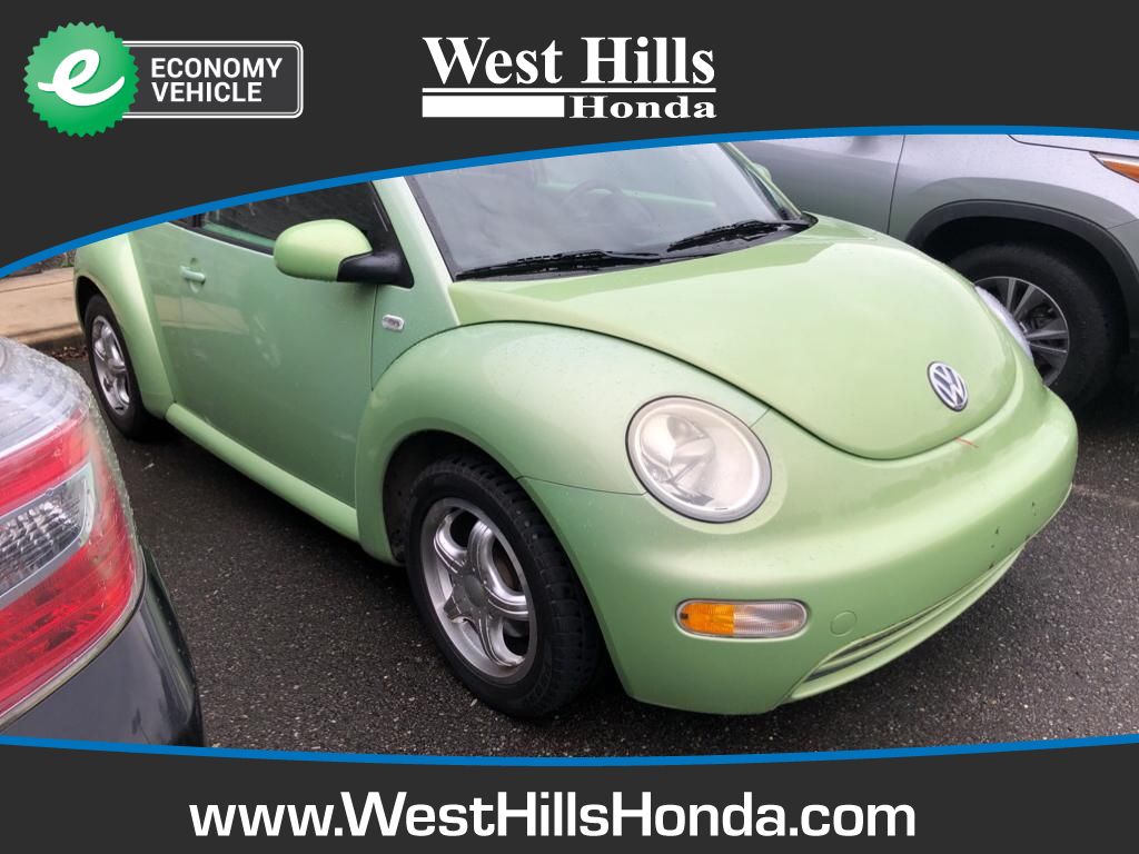 Pre Owned 2002 Volkswagen New Beetle Gl 2 Door Hatchback In